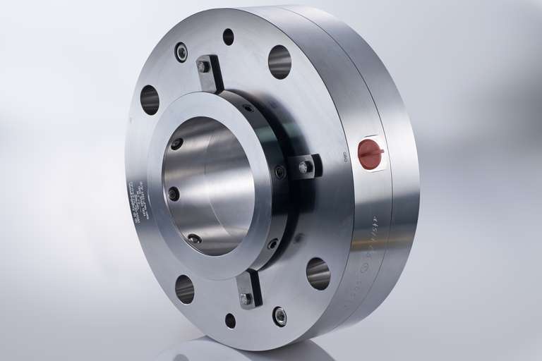 Shaft seal for slot sorters